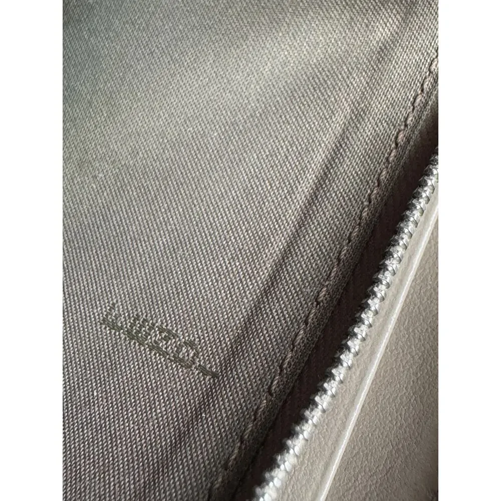 Fendi By the Way Zip Around Leather Wallet - Picture 5 of 10